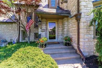 2134 Yorkshire Rd (Exterior)-9