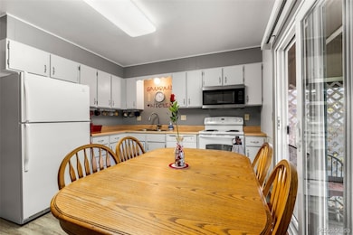 1125 Memphis St, Aurora, CO 80011 - photo 6