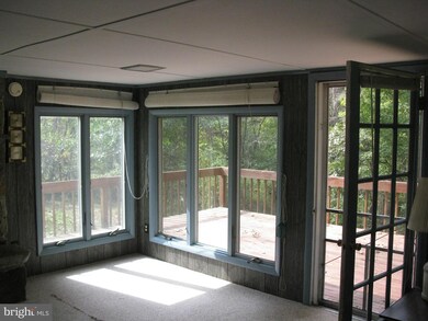 1704 Sticky Kline Rd, Berkeley Springs, WV 25411 - photo 6