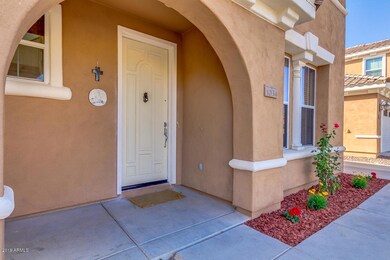 1034 N Senate Ct, Chandler, AZ 85225 - photo 5