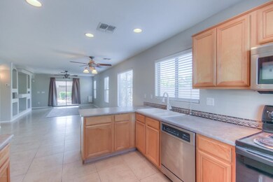 Kitchen (3)-FULL