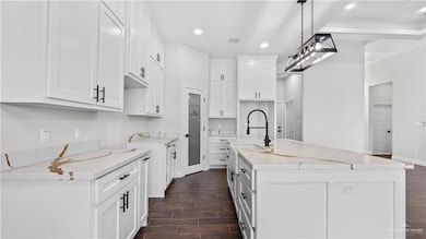 2004 Hole Number 6 St, Mission, TX 78572 - photo 6