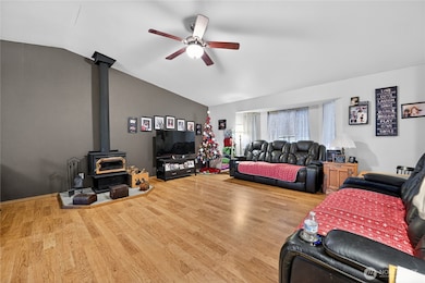 214 Cedar St, Steilacoom, WA 98388 - photo 3