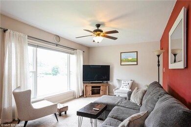 5916 Urbandale Ave, Des Moines, IA 50322 - photo 3