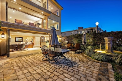 900 E Balboa Blvd, Newport Beach, CA 92661 - photo 5