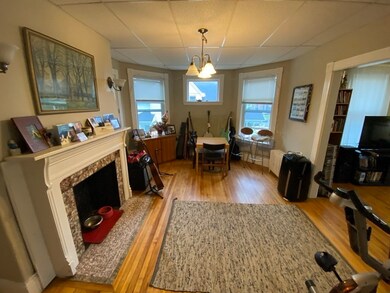 34 Shattuck St, Worcester, MA 01605 - photo 5