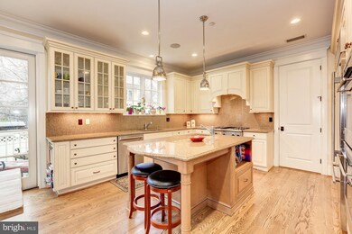 4549 Windsor Ln, Bethesda, MD 20814 - photo 7