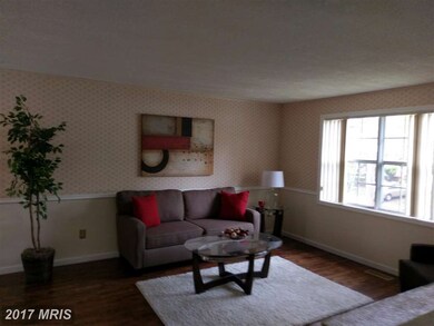 7011 Canyon Dr, Capitol Heights, MD 20743 - photo 3