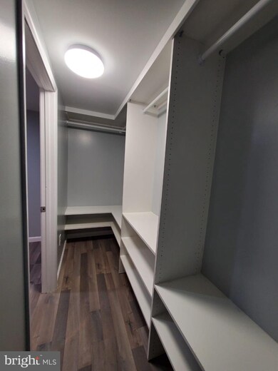 7511 Devries Dr, Lorton, VA 22079 - photo 4