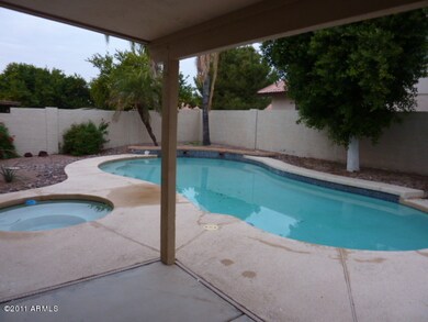 Pool & Spa