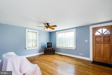 1115 Streaker Rd, Sykesville, MD 21784 - photo 4