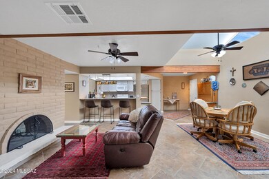 4617 E Camino Rosa Tucson AZ 85718 (7)