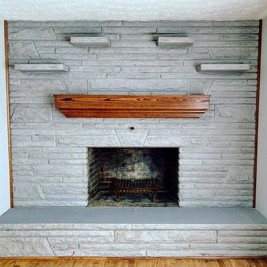 Stockbridge-Fireplace