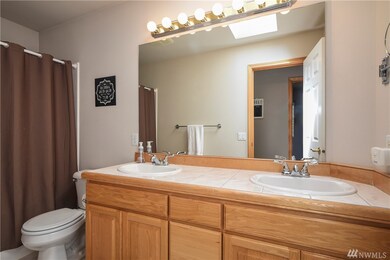 1833 243rd St SW, Bothell, WA 98021 - photo 3