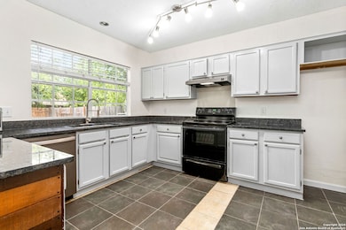 9110 Chinon, San Antonio, TX 78250 - photo 3