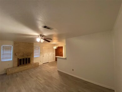 1335 Peach Spring Dr, Houston, TX 77088 - photo 5