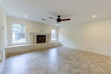 1518 Lehman St, Houston, TX 77018 - photo 4