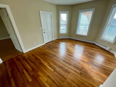 29 Bicknell St unit 1, Marlborough, MA 01752 - photo 4