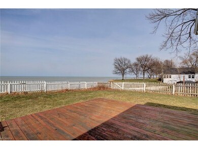 5465 E Lake Rd, Sheffield Lake, OH 44054 - photo 2