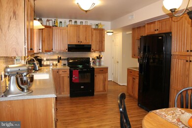 10700 Big Oaks Ct, Spotsylvania, VA 22553 - photo 4