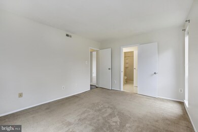 2061 Royal Fern Ct unit 21C, Reston, VA 20191 - photo 7