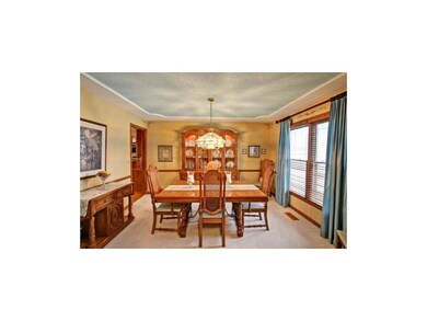 7619 Parkhill St, Shawnee, KS 66216 - photo 5