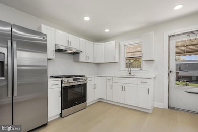 1812 Portland Ave, Reading, PA 19609 - photo 6