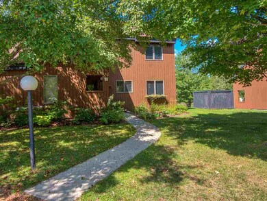 51 Heron unit 21, Stowe, VT 05672 - photo 3