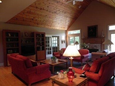 Den/Family/Great Room.