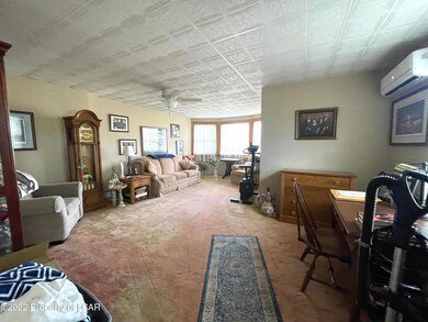 232 W Butler Dr, Drums, PA 18222 - photo 3