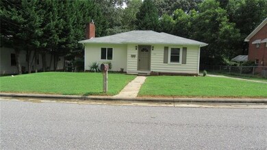 140 May Dr, Statesville, NC 28677 - photo 2