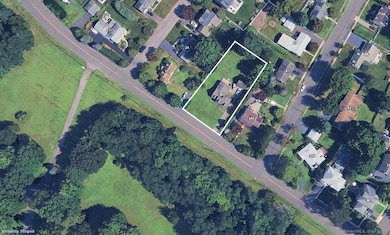 360 Duck Farm Rd, Fairfield, CT 06824 - photo 2