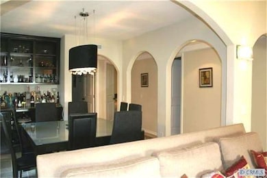 Dining room/Hallway