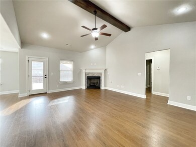 630 Captain Hopkins St, Prairie Grove, AR 72753 - photo 4