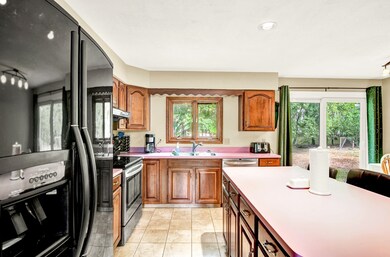 15 Sidney St, Rochester, NH 03867 - photo 4