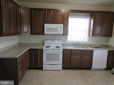 4337 Cap Stine Rd unit B, Frederick, MD 21703 - photo 6