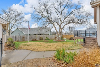 2405 SE Saturn Dr, Topeka, KS 66605 - photo 3