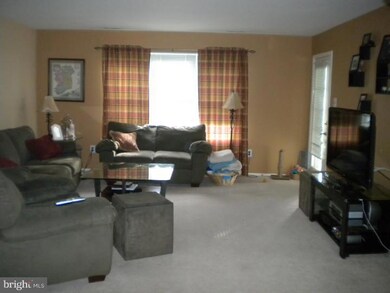 633 Yorkshire Ct unit 633, Sewell, NJ 08080 - photo 4