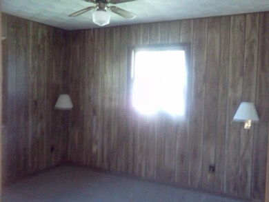 57283 Horseshoe Ct, Goshen, IN 46528 - photo 6