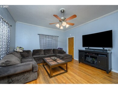 142 SW Harrison St, Sheridan, OR 97378 - photo 6