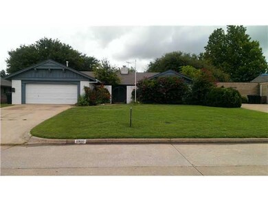 11900 Camelot Dr, Oklahoma City, OK 73120 - photo 2