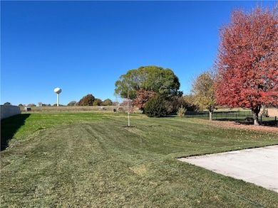 989 Sicklebar Dr, Peculiar, MO 64078 - photo 4