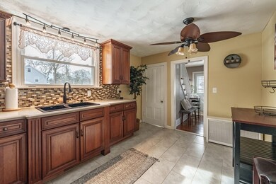 277 Dwight Rd, Springfield, MA 01108 - photo 4