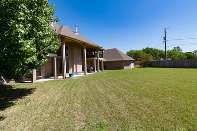 10910 Bridleway Cir, Houston, TX 77016 - photo 2