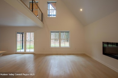 2318 County 11 Boyle-04