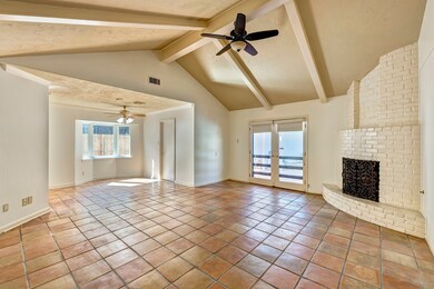 13810 Saint Marys Ln, Houston, TX 77079 - photo 4