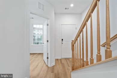 8275 Knight Station Way, Manassas, VA 20110 - photo 4