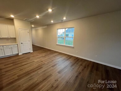 123 Carolina Cherry Ct, Statesville, NC 28625 - photo 4