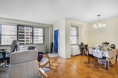 225 St Pauls Ave unit 10J, Jersey City, NJ 07306 - photo 5