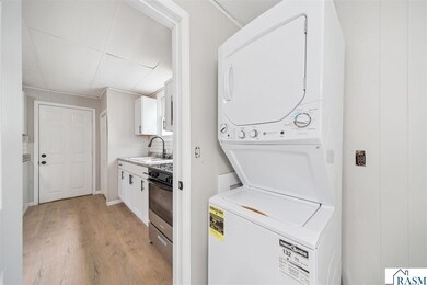 2032 2032 7th Ave, Mankato, MN 56001 - photo 5